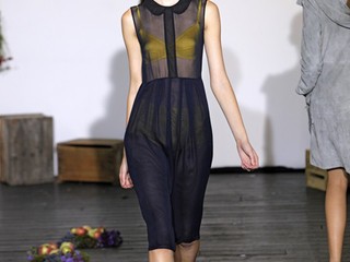 ARAKS Spring 2011 Runway Presentation