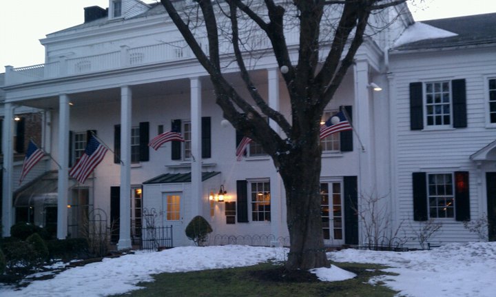 The Beekman Inn - Exterior