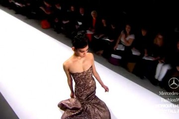 Monique Lhuillier Fall 2011 leopard print, trumpet dress